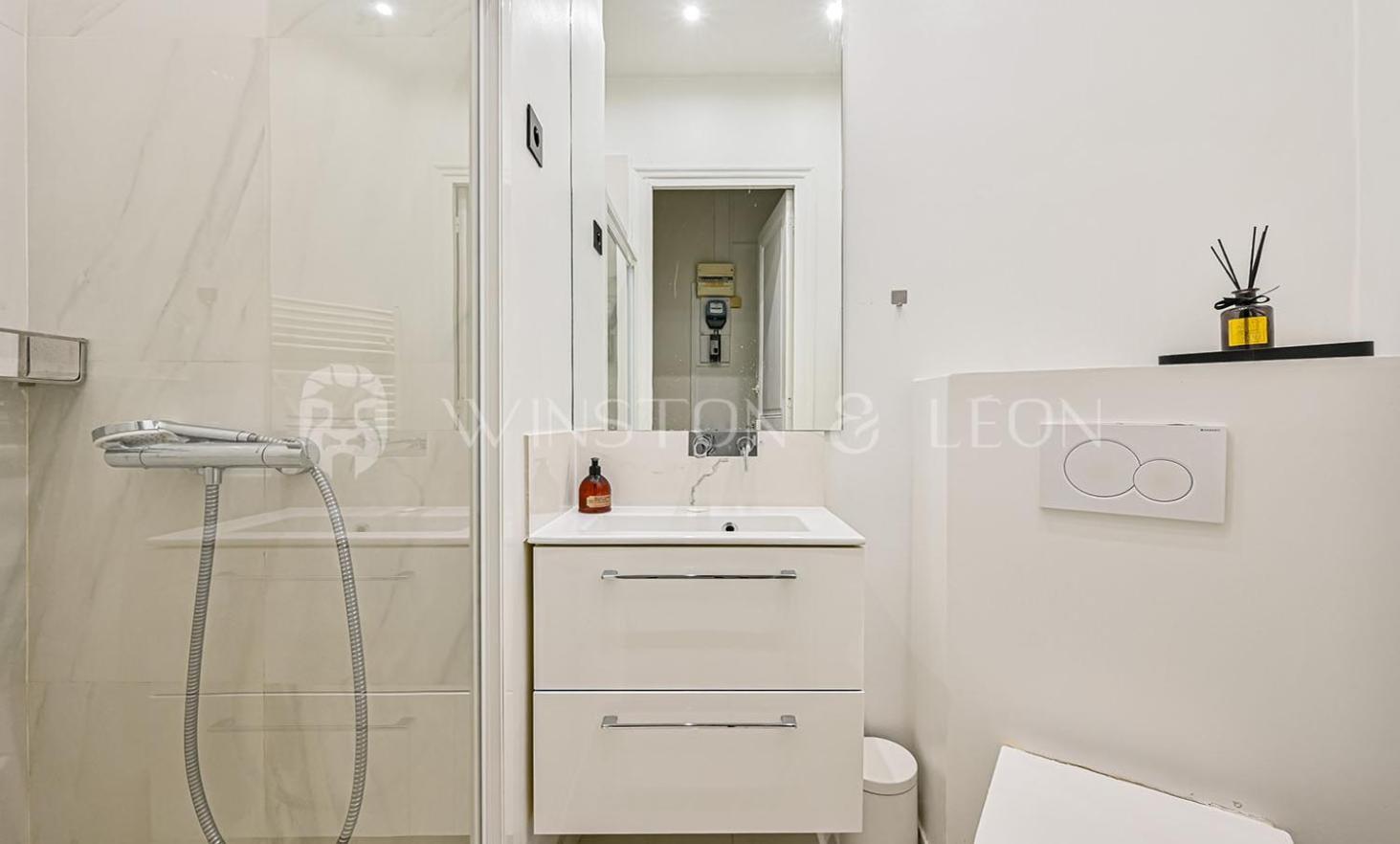 Appartement Paris 7Eme Invalides/ Tour Eiffel 1Er Etage Exteriér fotografie